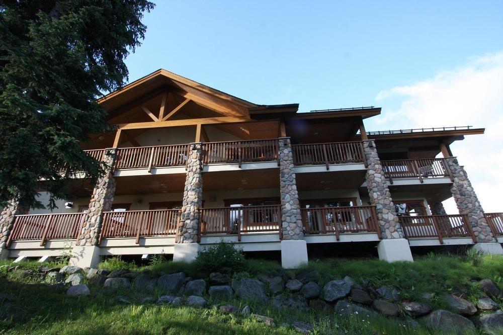 The Pinnacle Lodge Sun Peaks Zewnętrze zdjęcie